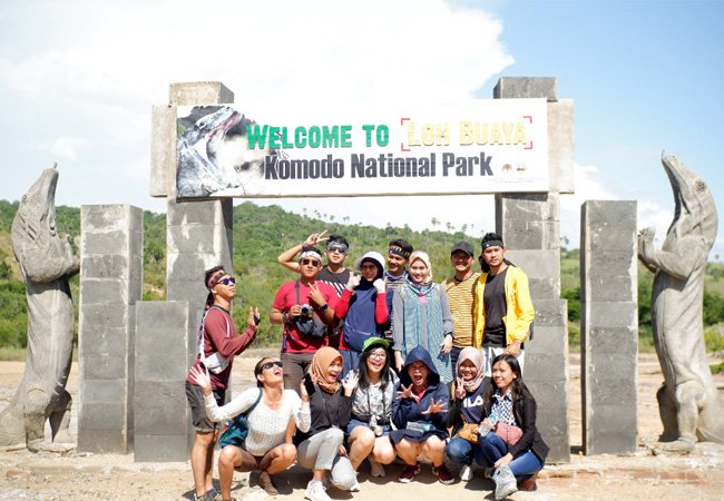 pulau komodo tour